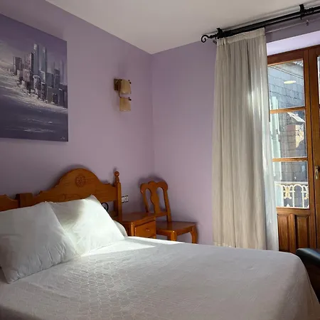 Antiguo Casino De Arribes Country house