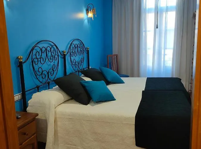 Antiguo Casino De Arribes *