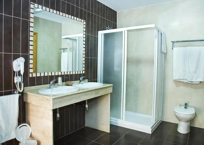 Antiguo Casino De Arribes Country house *