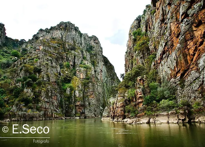 Country house Antiguo Casino De Arribes *