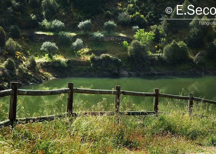 Antiguo Casino De Arribes * Fermoselle