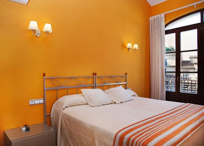 Antiguo Casino De Arribes Country house