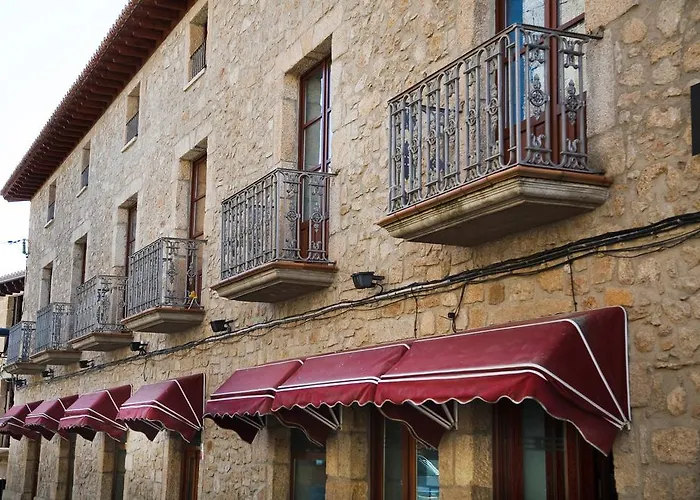 Antiguo Casino De Arribes *